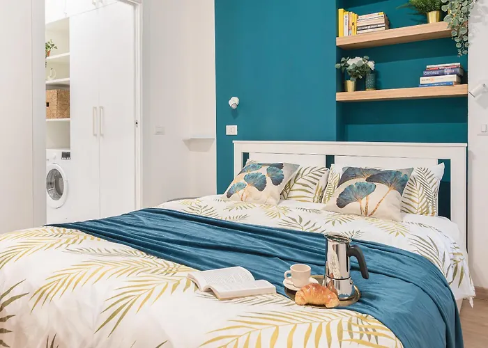 Design Apartment - Tricolore, Macedonio Melloni